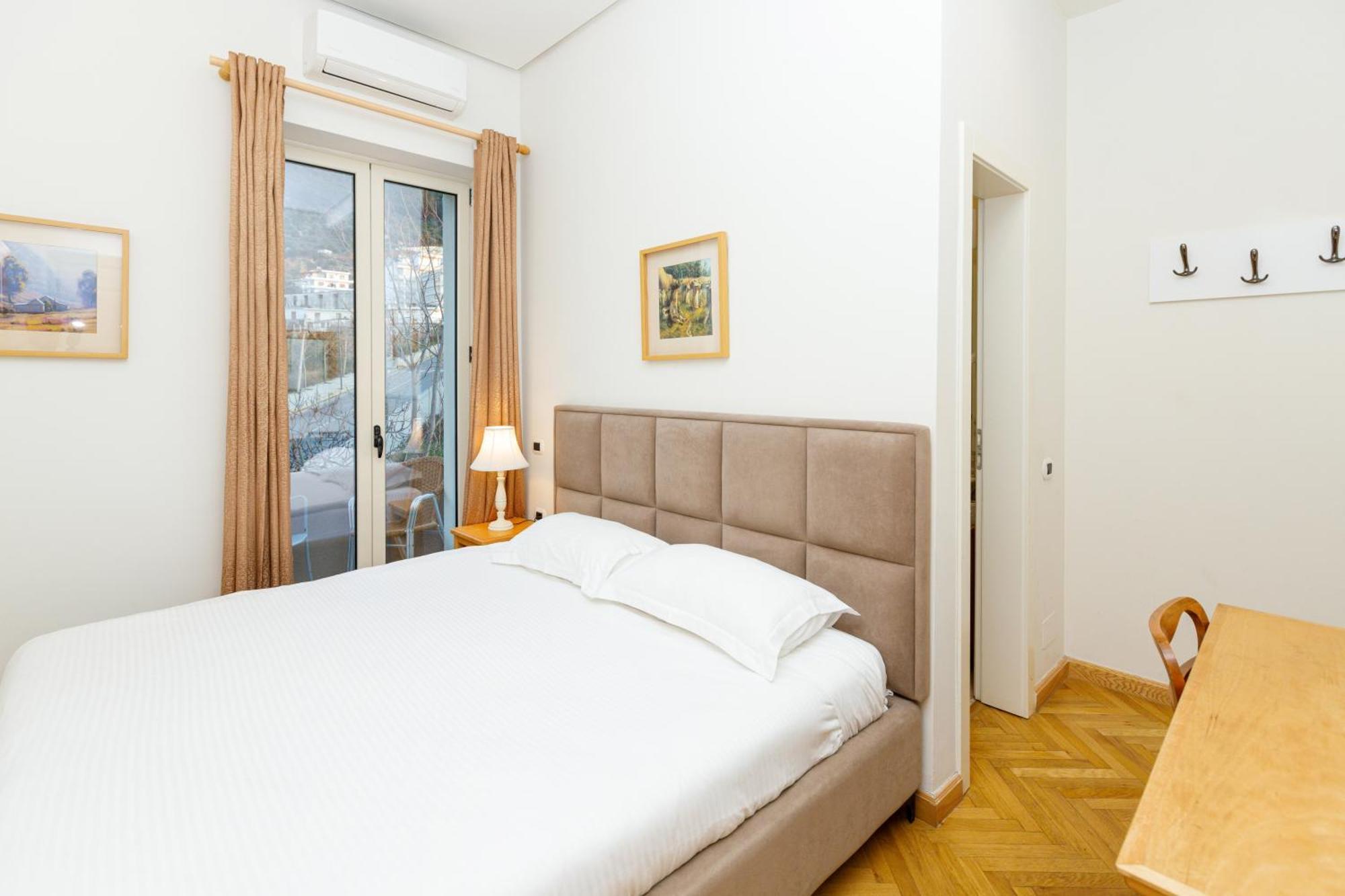 Le Palazzine Hotel Влёра Экстерьер фото